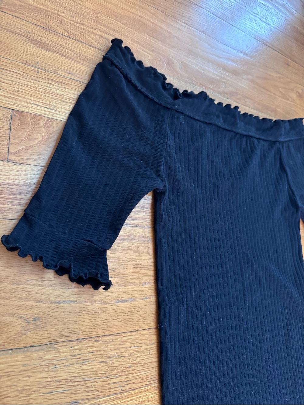Free People Ribbed Ruffle Off Shoulder Mini Dress Women’s XS/S Grungecore Goth - Picture 4 of 8